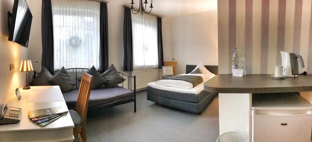 Hotel Kaup Paderborn Bagian luar foto